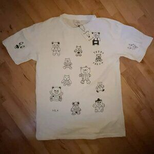 (New with tags) Original Teddy Fresh Many Teds T-Shirt (L)